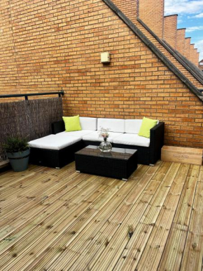 Spacious Mews Apartment, Clapham